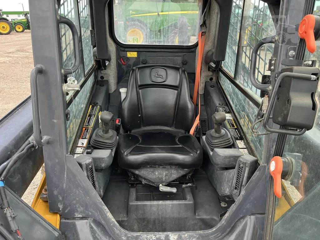 2019 John Deere 324G
